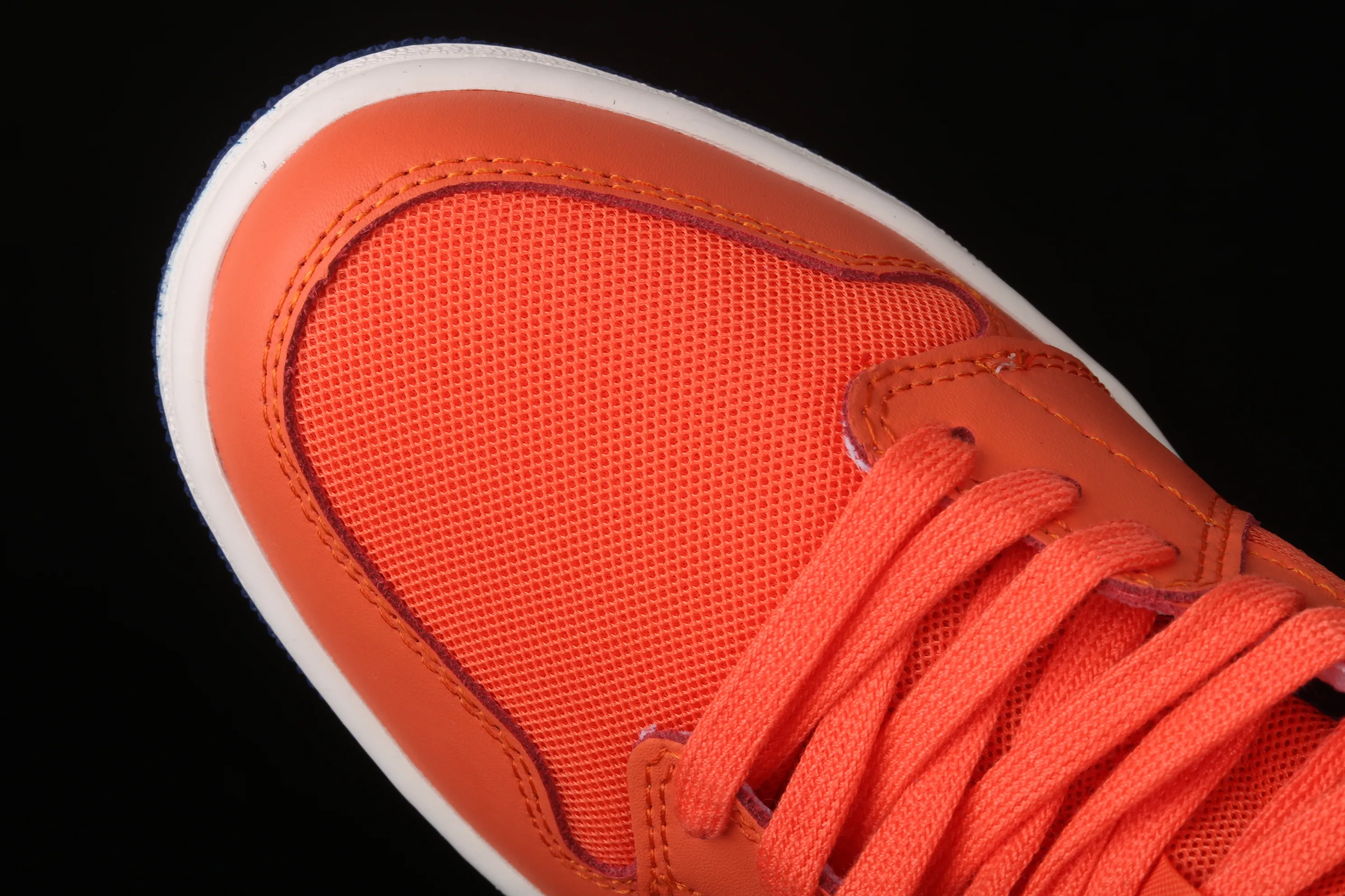 All categories Air Jordan Jordan series basketball shoes Air Jordan 1 Mid Air Jordan 1 Mid AJ1 Joe 1 Zhongbang blue and orange basketball shoes CD7240-801